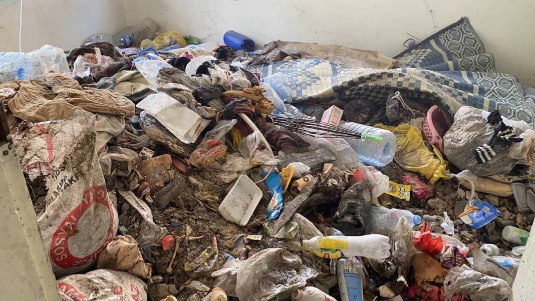 Kiraya verdiği evin son halini gören kadın, hüngür hüngür ağladı! Bu kadarını hiç kimse tahmin edemezdi 13